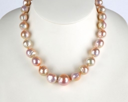 Pearl Necklace VENUS 11 to 17 mm