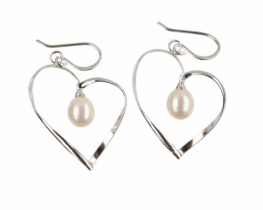 Silver Earrings HEART WITH A PEARL