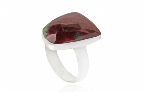 Silver Ring Ruby Geos