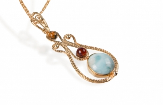 Obesek jantar in larimar Art Nouveau