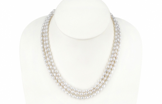 Three-row Pearl Necklace 6.5 x 5 mm