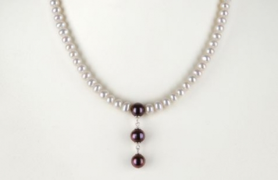 Pearl Necklace OLIMPIA